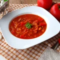 ZUPA GULASZOWA Z BIAŁĄ FASOLKĄ