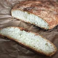 Prosty chlebek pszenny na drożdżach