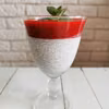 Pudding chia z musem truskawkowym
