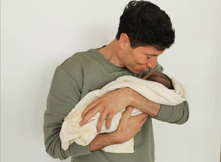 Lewandowscy po raz drugi zostali rodzicami! Robert zdradził płeć i imię dziecka!