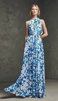 Niebiesko biała sukienka