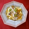 Makaron tagiatelle z kurczakiem w sosie kurkowym