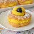 Włoskie pączki ptysiowe z kremem cukierniczym - "Zeppole di San Giuseppe"