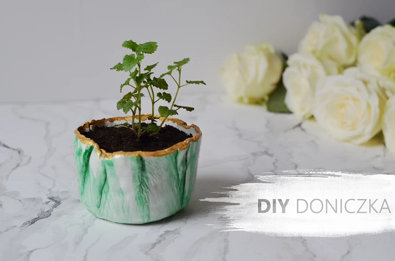 DIY Doniczka z glinki
