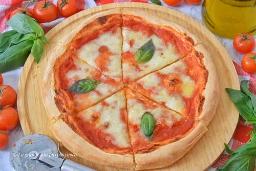 Pizza margherita