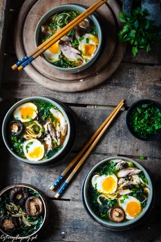 Ramen z kurczakiem
