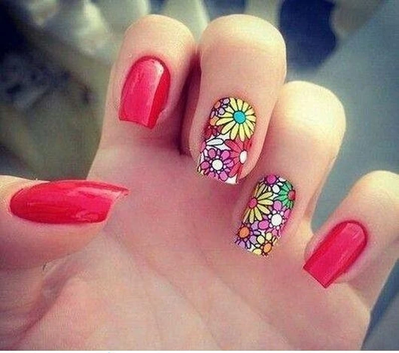 Ciekawy manicure