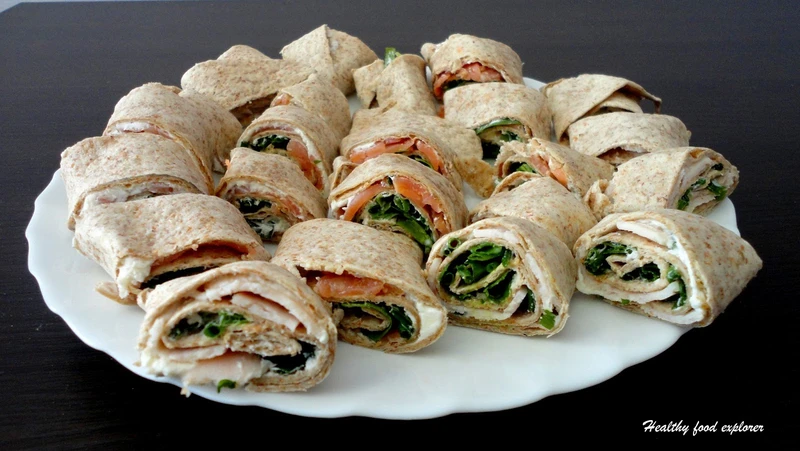 Przekąska na imprezę - fit tortilla w dwóch wersjach