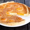 Tarta z morelami w kremie