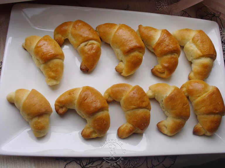 Mięciutkie Rogaliki Drożdżowe Z Marmoladą