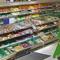 Niespodziewany ruch Rządu: Zero VAT na żywność przedlużony! Sprawdź, jak długo i na co!