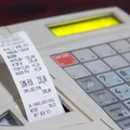 Urząd Skarbowy sprawdzi, na co wydajesz pieniądze! Czym jest Krajowy System e-Faktur?