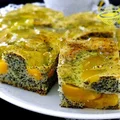 cytrynowy Piegusek z brzoskwiniami i galaretką
