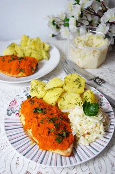 Pieczony kurczak pod marchewkową pierzynką!