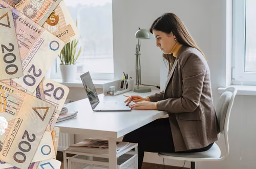 Premia za 100% obecność w pracy? Nawet 600 zł miesięcznie dla wybranych pracowników!