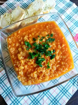Zupa z czerwonej soczewicy
