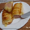 Biała kiełbasa w cieście francuskim