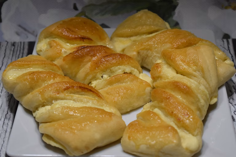 Kręcone drożdżówki