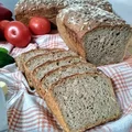 Chleb pełnoziarnisty ze słonecznikiem