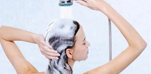 Ponad 70% kobiet popełnia ten błąd podczas mycia włosów!