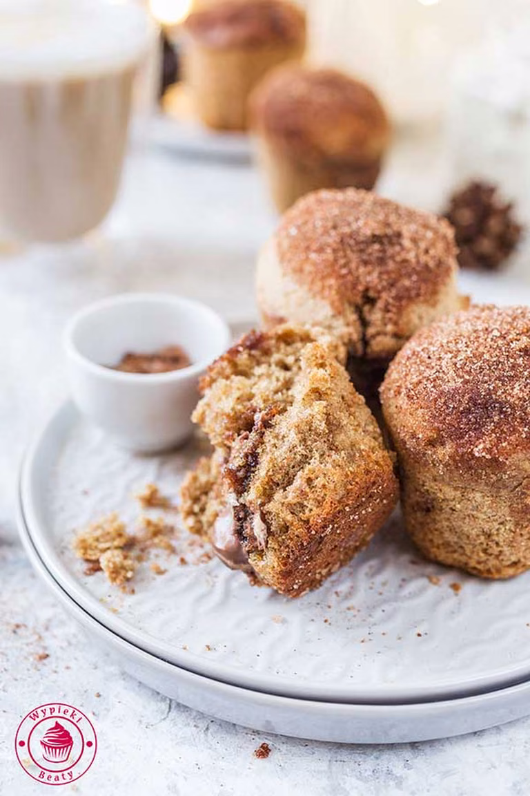 Cynamonowe muffinki z kremem czekoladowym