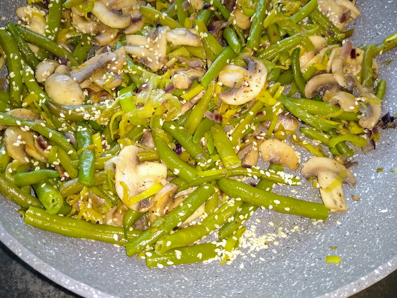 Fasolka z pieczarkami
