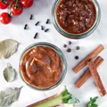Korzenny ketchup i chutney z rabarbarem
