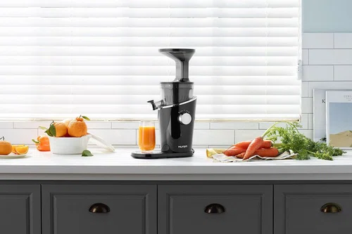 Dlaczego warto mieć w domu wyciskarkę Hurom H100 ?