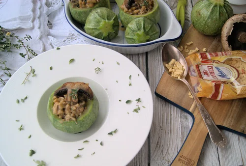 Tarte z portobbello i borowikami w sosie z gorgonzoli