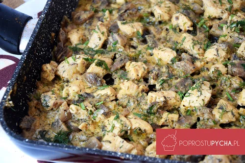 Kurczak w sosie pieczarkowym