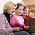 Polacy masowo składają te wnioski do ZUS! Tysiące pracowników z nowymi uprawnieniami