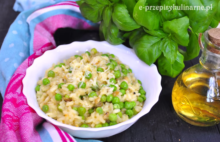 RISOTTO Z GROSZKIEM