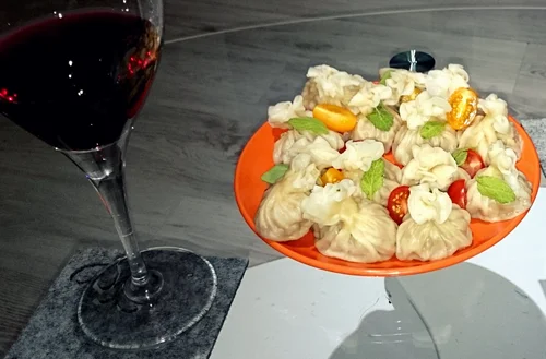 Pierożki inspirowane Gruzją