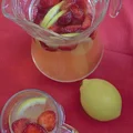 Lemoniada truskawkowa