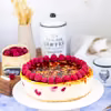 Sernik z crème brûlée i malinami