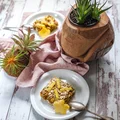 Pieczona owsianka z kokosem i ananasem- szybkie ciasto owsiane