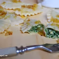 Pierogi ze szpinakiem i serem włoskim