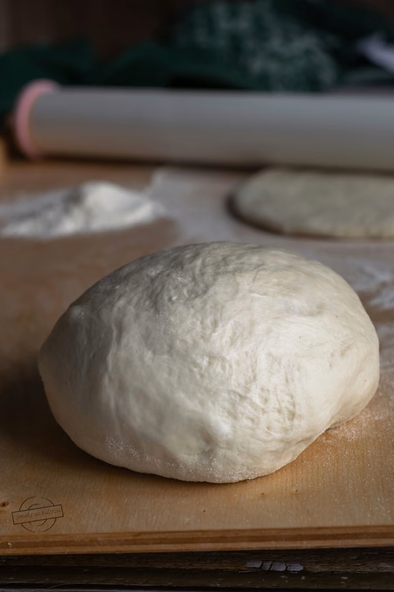 Ciasto na pizzę