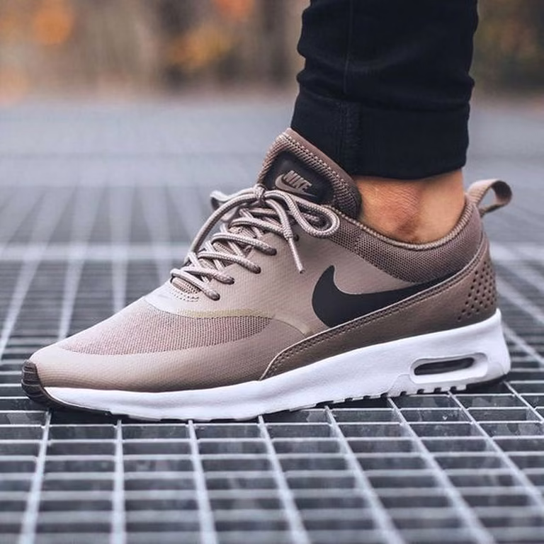 AIR MAX
