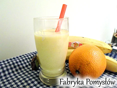 Koktajl bananowo-pomarańczowy z kaszą jaglaną