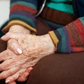 Nowy Bon Opiekuńczy: Przyszły rząd chce wsparcia dla Opiekunów Seniorów!