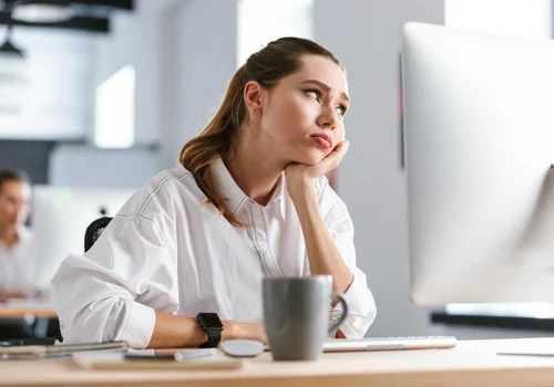 2026 rokiem zmian dla młodych pracowników? Rząd bierze się za darmowe praktyki i staże!