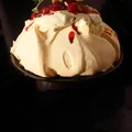 Pavlova z wiśniami
