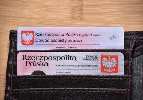 Obowiązkowa wymiana dowodów osobistych w 2025 roku dla osób z tych roczników! Czasu zostało niewiele, a konsekwencje mogą zaskoczyć