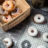 DONUTY CZYLI PĄCZKI Z DZIURKĄ