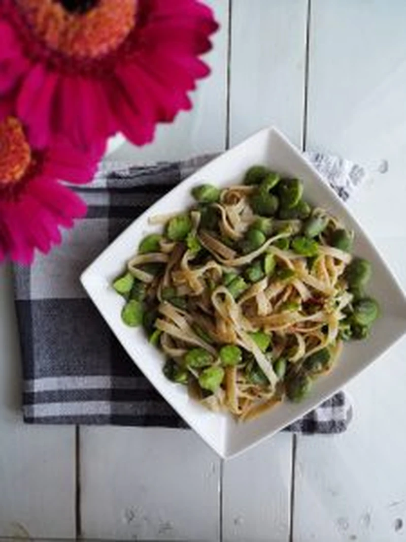 Tagliatelle z bobem