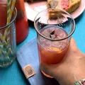 Lemoniada rabarbarowa z pomarańczą i ziołami