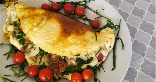 Omlet wytrawny. Wegetariański lub mięsny
