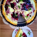 Jagodowa tarta z budyniem