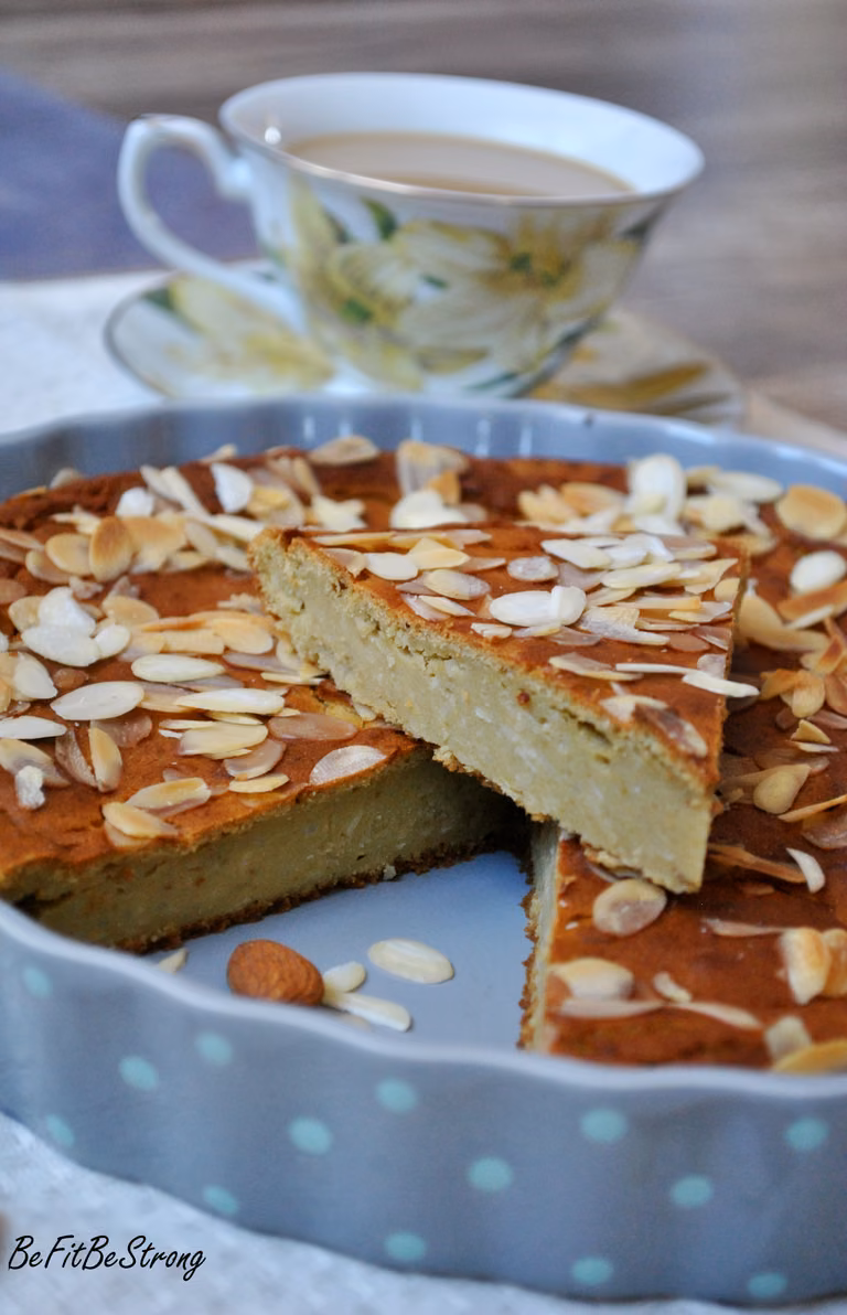 Placek ryżowy z awokado i mango
